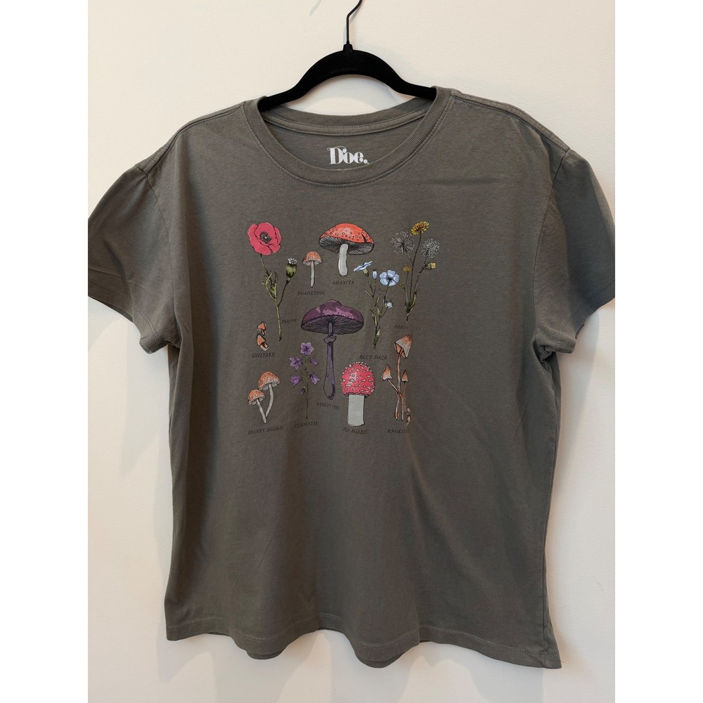 Doe Mushroom Botanical Graphic Tee Gray Cotton T-Shirt XL